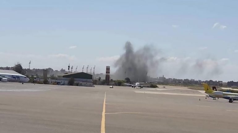 Bombardement à l'aéroport de Tripoli